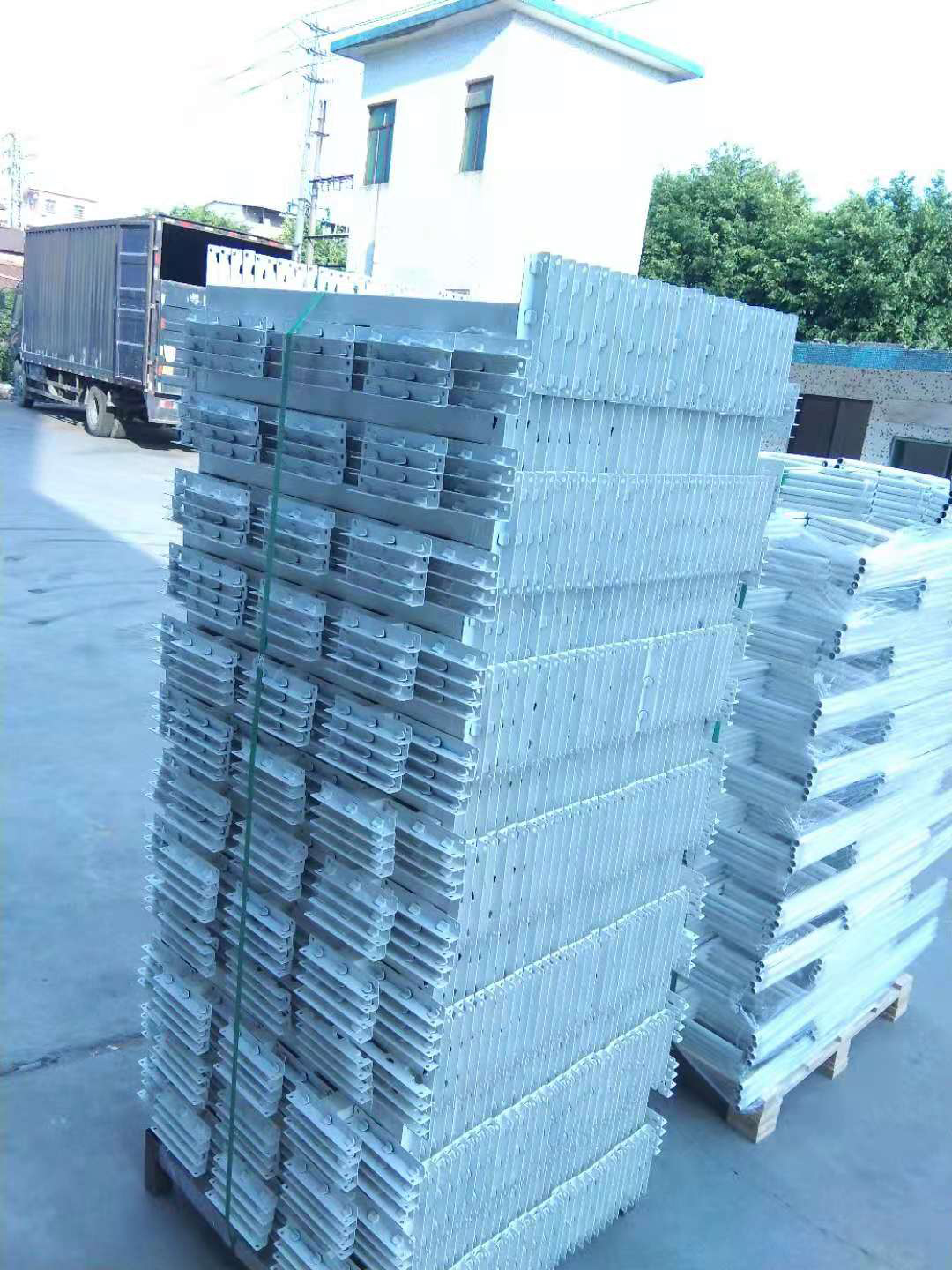 上下鋪鐵床的優點