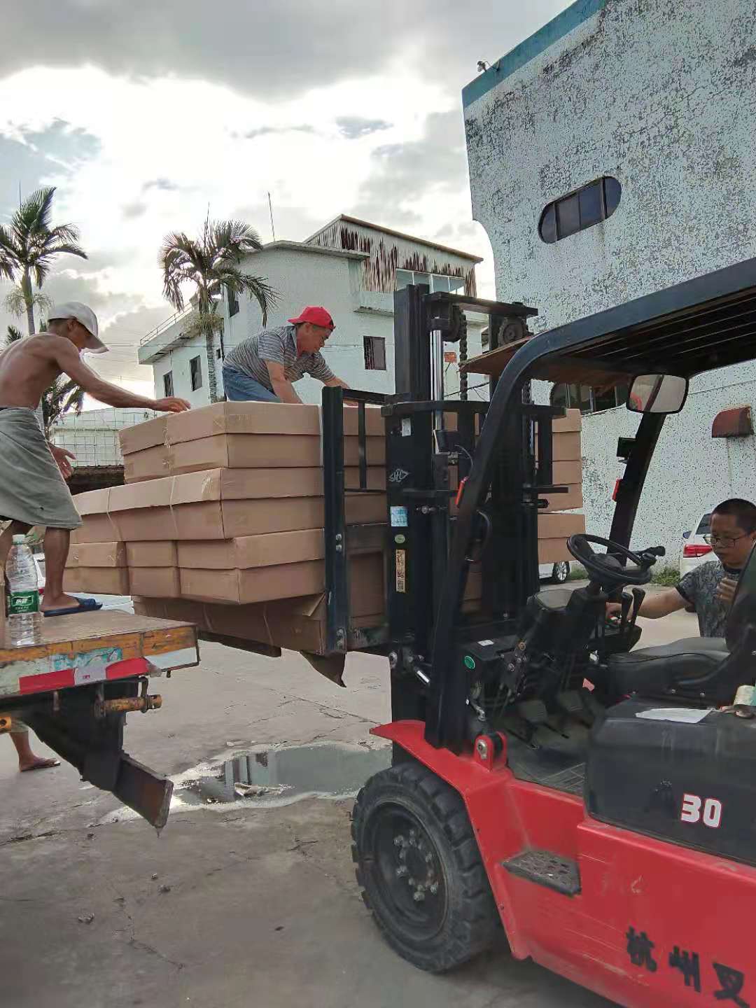 找鐵床批發，不如找廠家