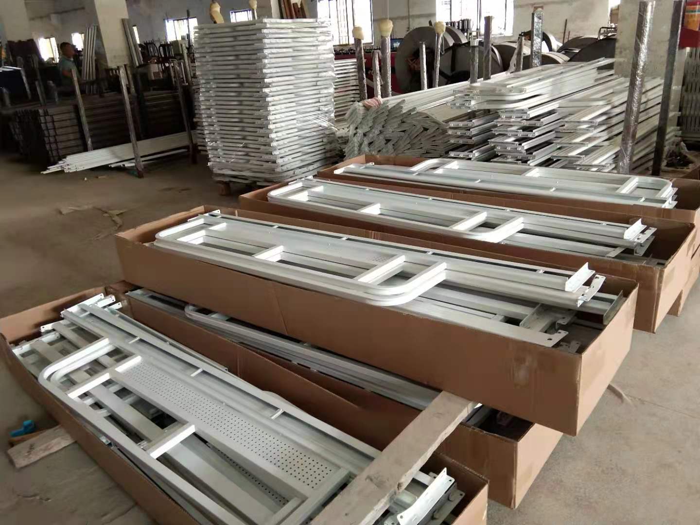 如何將上下鋪鐵床打包裝？