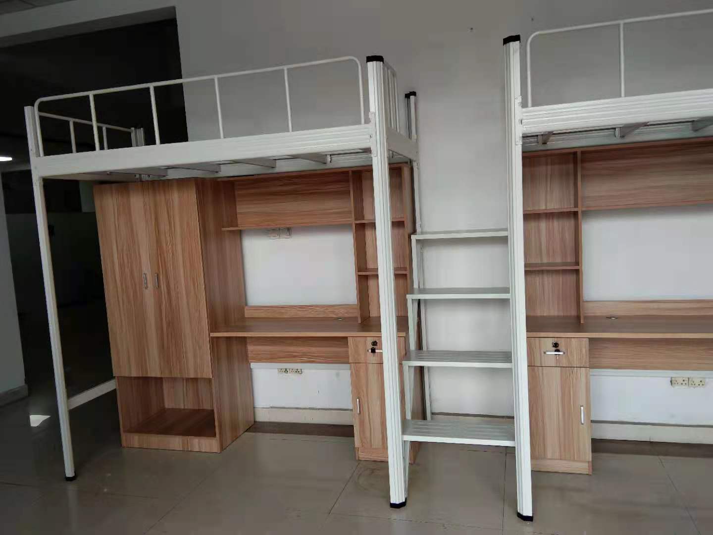 到底上下鋪鐵床好不好？