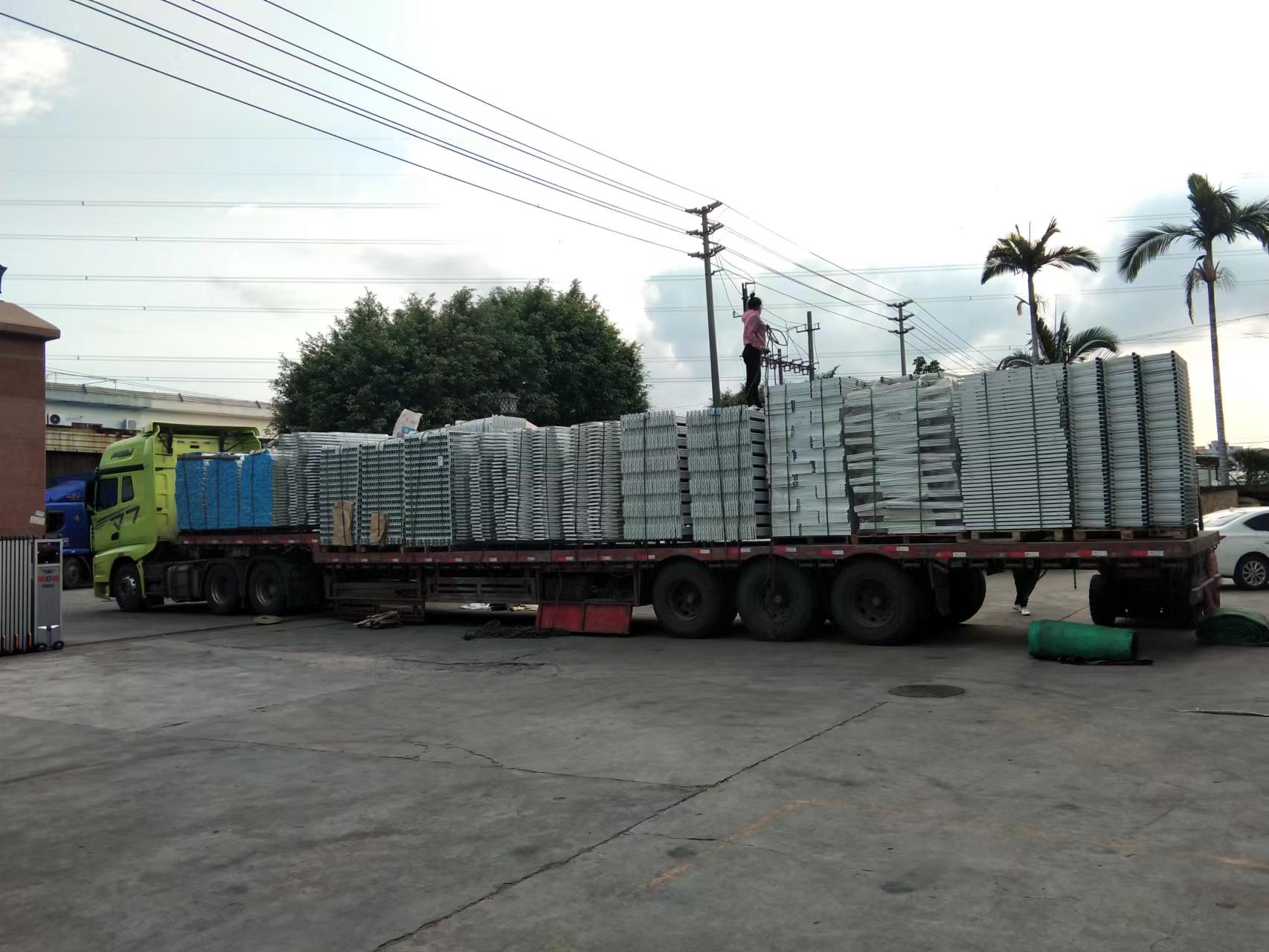 上下鋪雙層鐵架床的發貨時間到了！