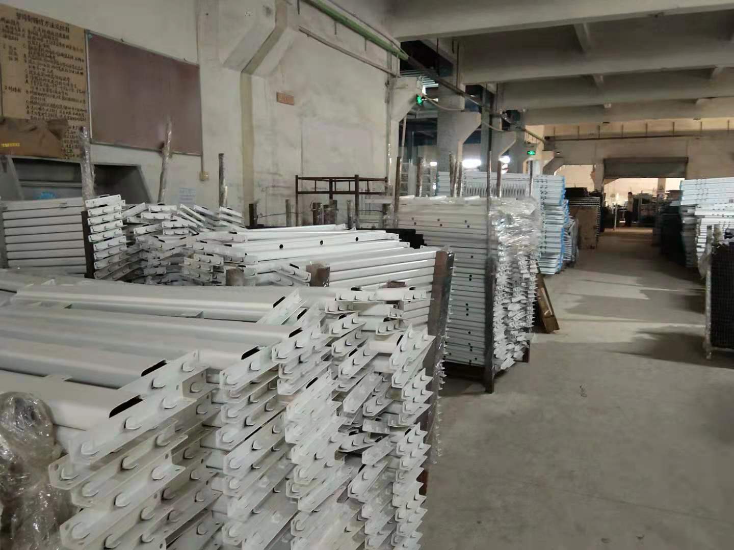 買公寓床是找廠家還是找經銷商