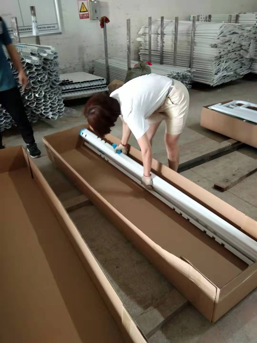 宿舍雙層鐵床生產制造工藝