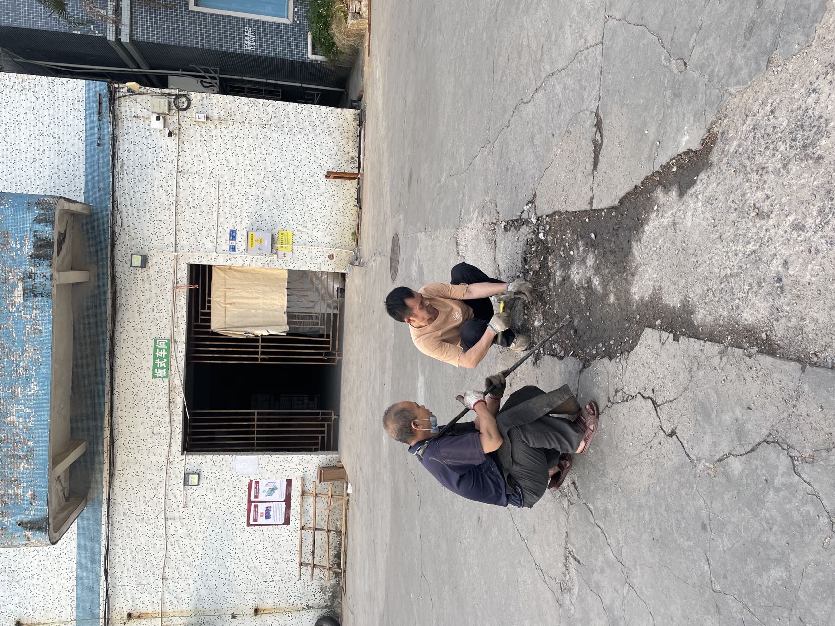 上下鋪鐵床廠家淡季整頓修理中！